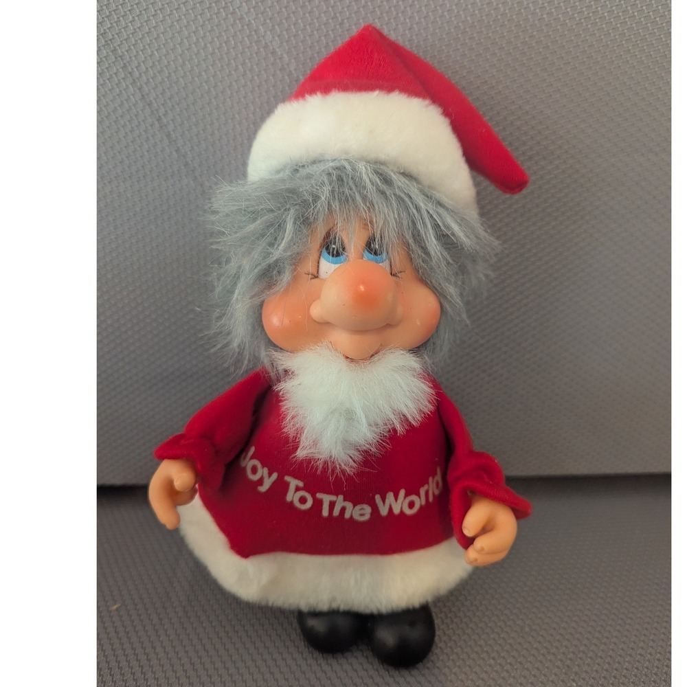 VTG Christmas Troll Gnome Santa Joy To The World Red Suit Grey Hair Applause